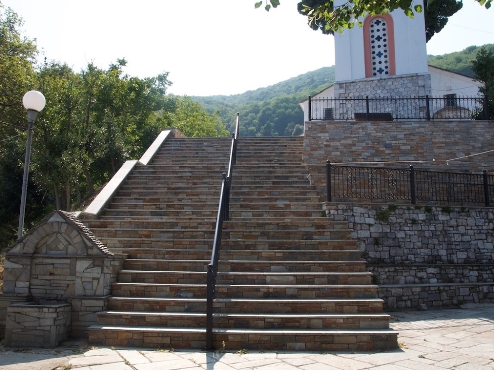 Agios Dimitrios Pouri 2